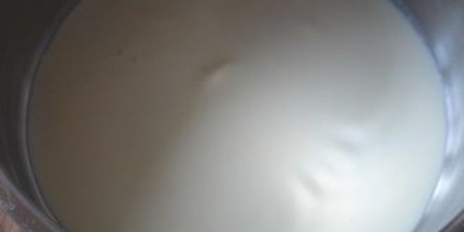 Рецепт шарлотки с шоколадно-малиновым муссом и воздушным ванильным кремом