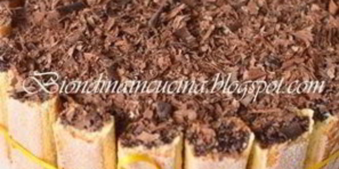 Рецепт шарлотки с шоколадно-малиновым муссом и воздушным ванильным кремом