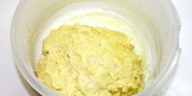 Рецепт шарлотки с яблоками и безе