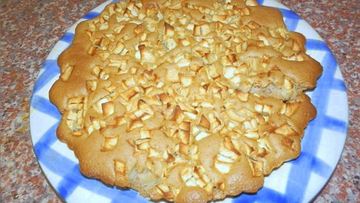 Рецепт Шарлотки в микроволновке с яблоками