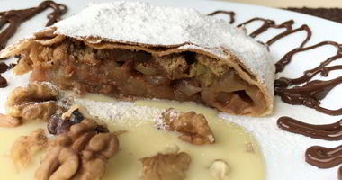 Рецепт Настоящего яблочного штруделя