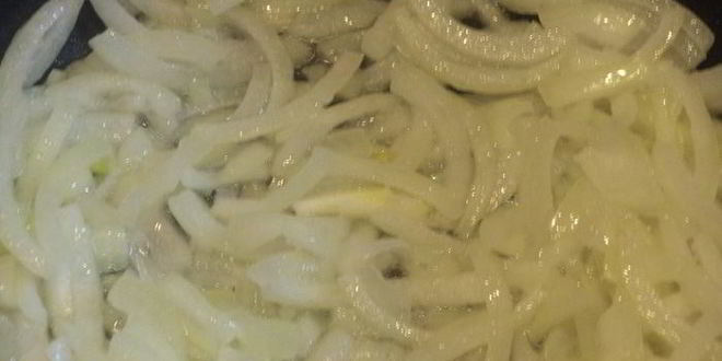 Рецепт немецкого штруделя с картошечкой и луком