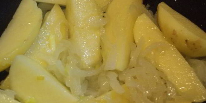 Рецепт немецкого штруделя с картошечкой и луком