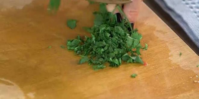 Рецепт овощного штруделя с фасолью и паприкой