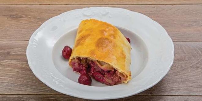 Рецепт штруделя с вишней