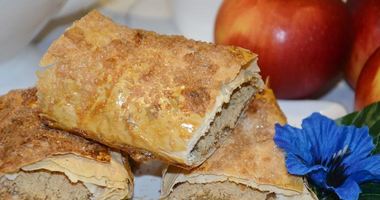 Рецепт Штруделя с яблоками из лаваша