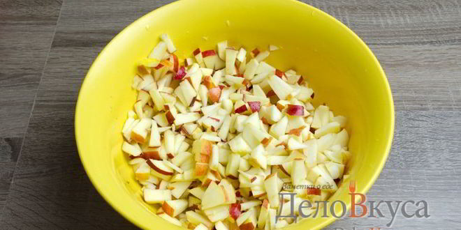 Рецепт штруделя с яблоками, изюмом и грецкими орехами