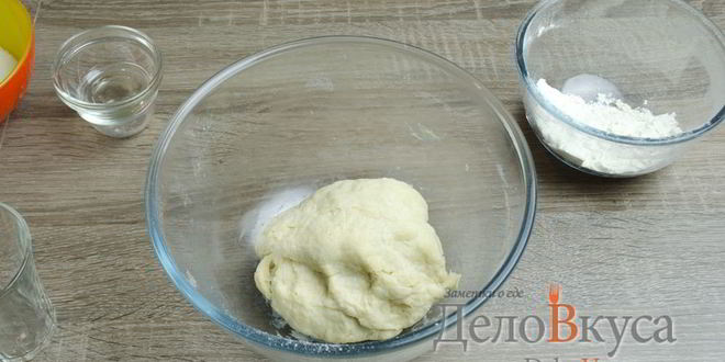 Рецепт штруделя с яблоками, изюмом и грецкими орехами