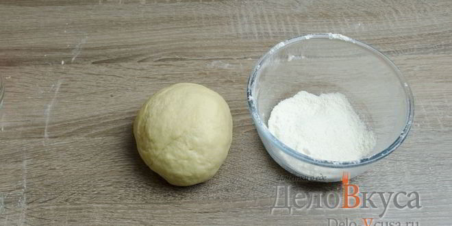 Рецепт штруделя с яблоками, изюмом и грецкими орехами