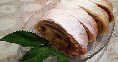 Рецепт Слоеного штруделя с яблоками