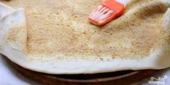 Рецепт яблочного штруделя из слоеного дрожжевого теста