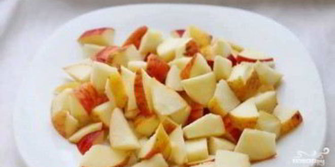 Рецепт яблочного штруделя из слоеного дрожжевого теста