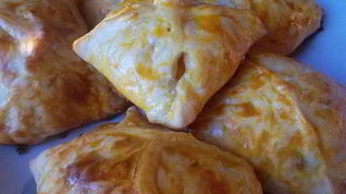 Рецепт Слоеных конвертиков с персиком