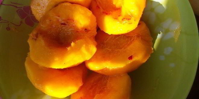 Рецепт слоеных конвертиков с персиком