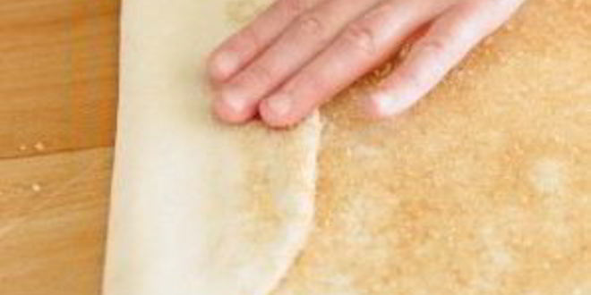 Рецепт слоек из слоеного теста с сахаром