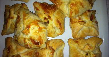 Рецепт Слоек с курицей и помидорами