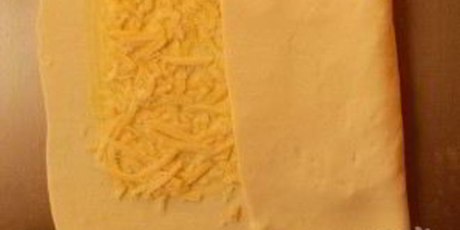 Рецепт слоек с сыром и маком