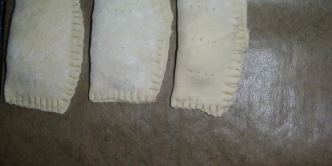 Рецепт слоек с сыром и яйцом