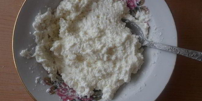 Рецепт слоек с творогом, курагой и орехами