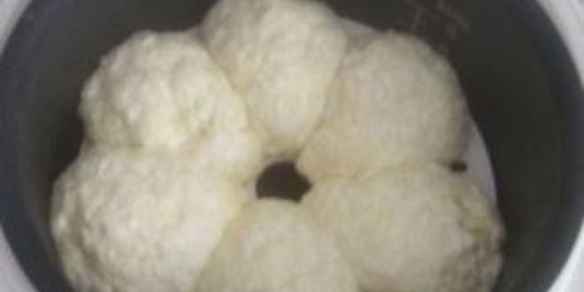 Рецепт диетических сырников в мультиварке на пару