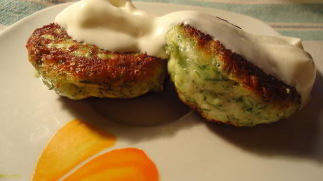 Рецепт соленых сырников с брынзой