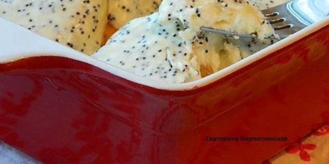 Рецепт сырников с изюмом и маковым соусом