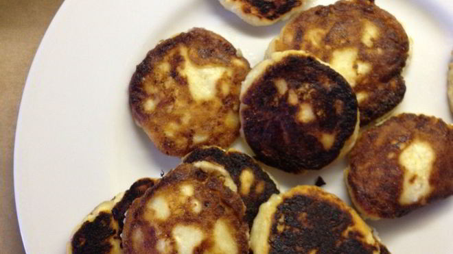 Рецепт сырников с изюмом