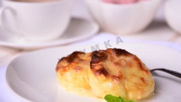 Рецепт Сырников с кокосовой стружкой и сгущенным молоком