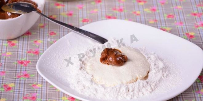 Рецепт сырников с кокосовой стружкой и сгущенным молоком