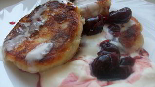 Рецепт Сырников с сухофруктами