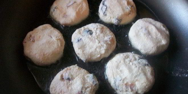 Рецепт сырников с сухофруктами