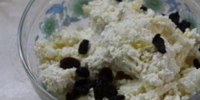 Рецепт сырников с яблоком и сухофруктами