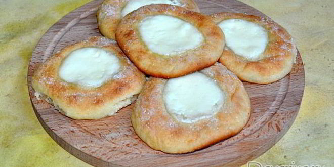 Рецепт Сырников со сметаной в духовке