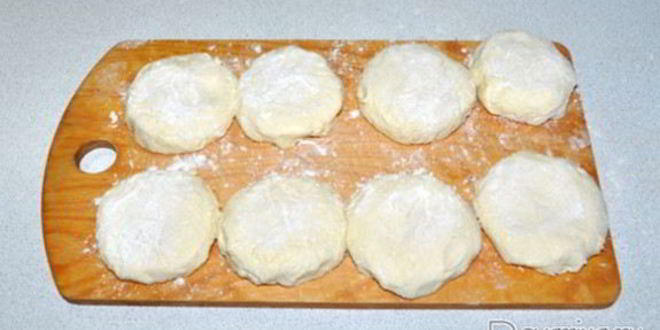 Рецепт сырников со сметаной в духовке