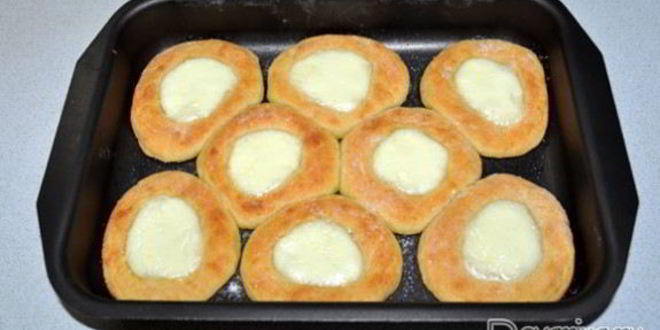 Рецепт сырников со сметаной в духовке