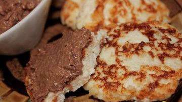 Рецепт Ванильно-апельсиновых сырники с ореховой пастой