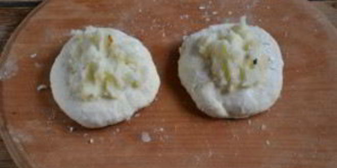 Рецепт бездрожжевого теста для пирожков на кефире