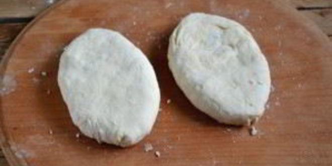 Рецепт бездрожжевого теста для пирожков на кефире