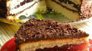 Рецепт Бисквитного торта с апельсиново-вишневым желе