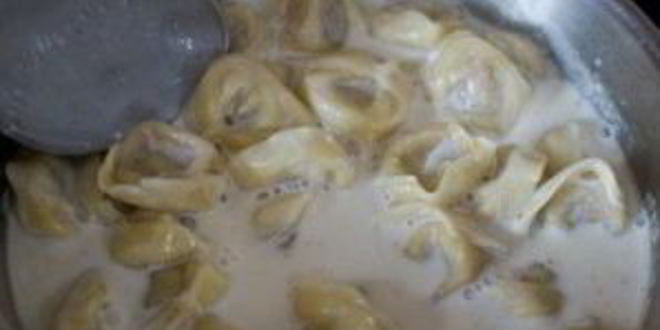 Рецепт тортеллиней в сливочном соусе