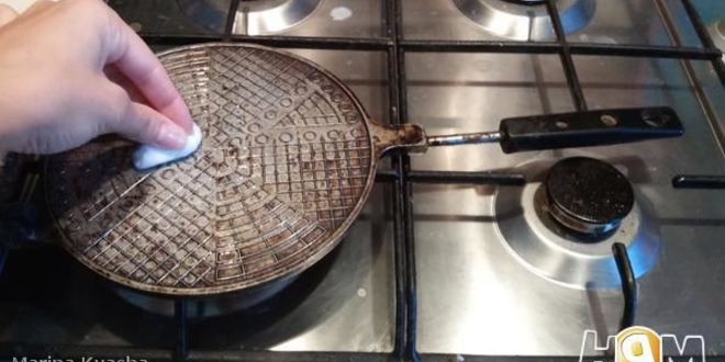 Рецепт домашних вафель со сгущенкой