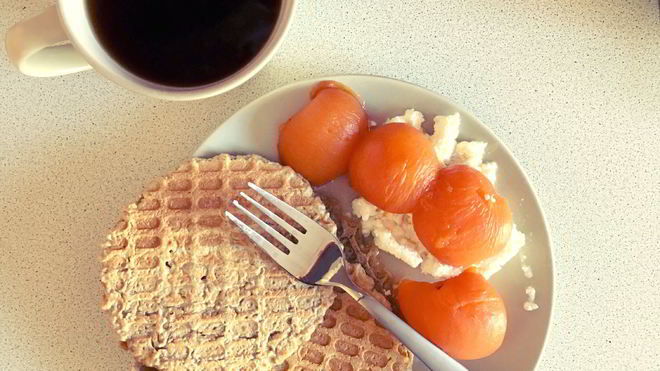 Рецепт мягких овсяных вафель с орехами