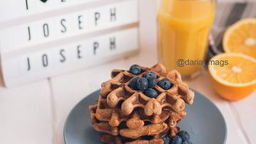 Рецепт Вафель с корицей и яблочным пюре