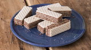 Рецепт Вафель с вареной сгущенкой