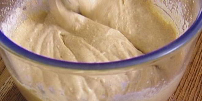 Рецепт вафель с ягодами, медом и взбитыми сливками