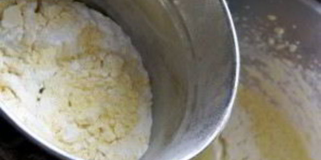 Рецепт венских вафель с брусникой на кукурузной муке