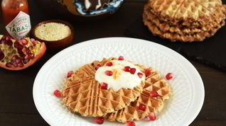 Рецепт Закусочных вафель с аджикой