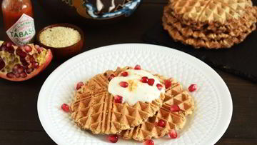 Рецепт Закусочных вафель с аджикой