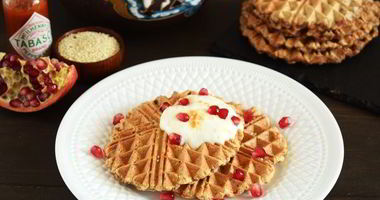 Рецепт Закусочных вафель с аджикой