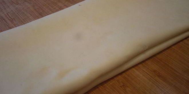 Рецепт ягодных конвертиков из особого слоеного теста